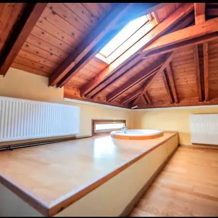 Elegantly Designed * 塞萨洛尼基